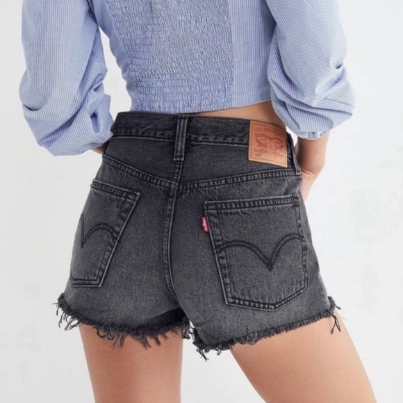 Revolve Levis 5 Black Denim Shorts 